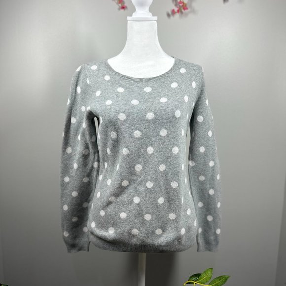 Old Navy Sweaters - Old navy polka dot sweater